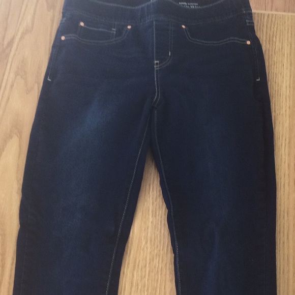 Totally shaping pull on skinny jeans - Picture 2 of 3